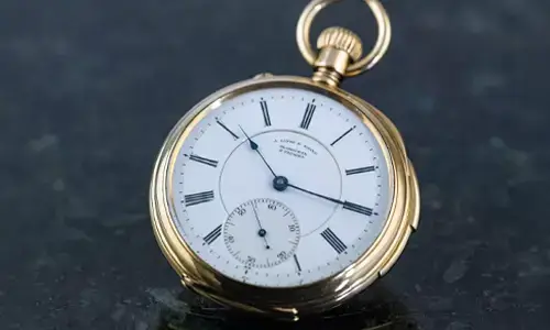 Historische Taschenuhr zur professionellen Wertermittlung